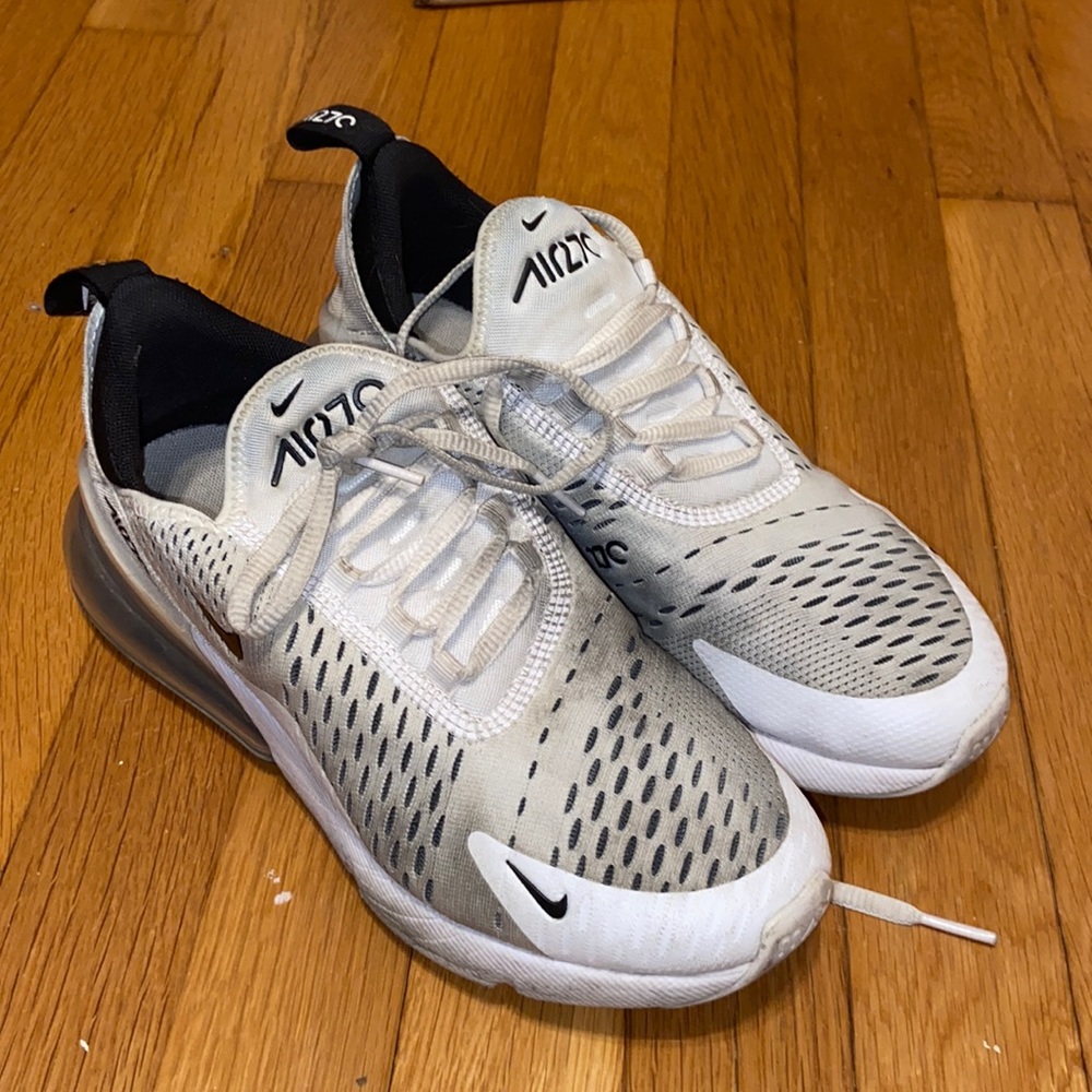 NIKE AIR TENNIS SHOES WHITE
